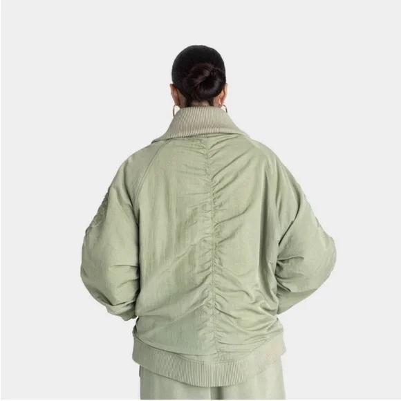 KBB by KAHLANA x Target Women's The Shawl Collar Jacket Olive Green L Large - Picture 2 of 3